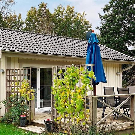 One-Bedroom Holiday Home In Kallekaerr Apelgården Exterior photo