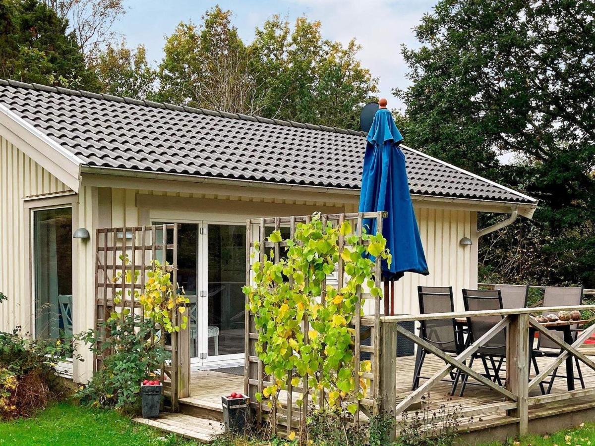 One-Bedroom Holiday Home In Kallekaerr Apelgården Exterior photo